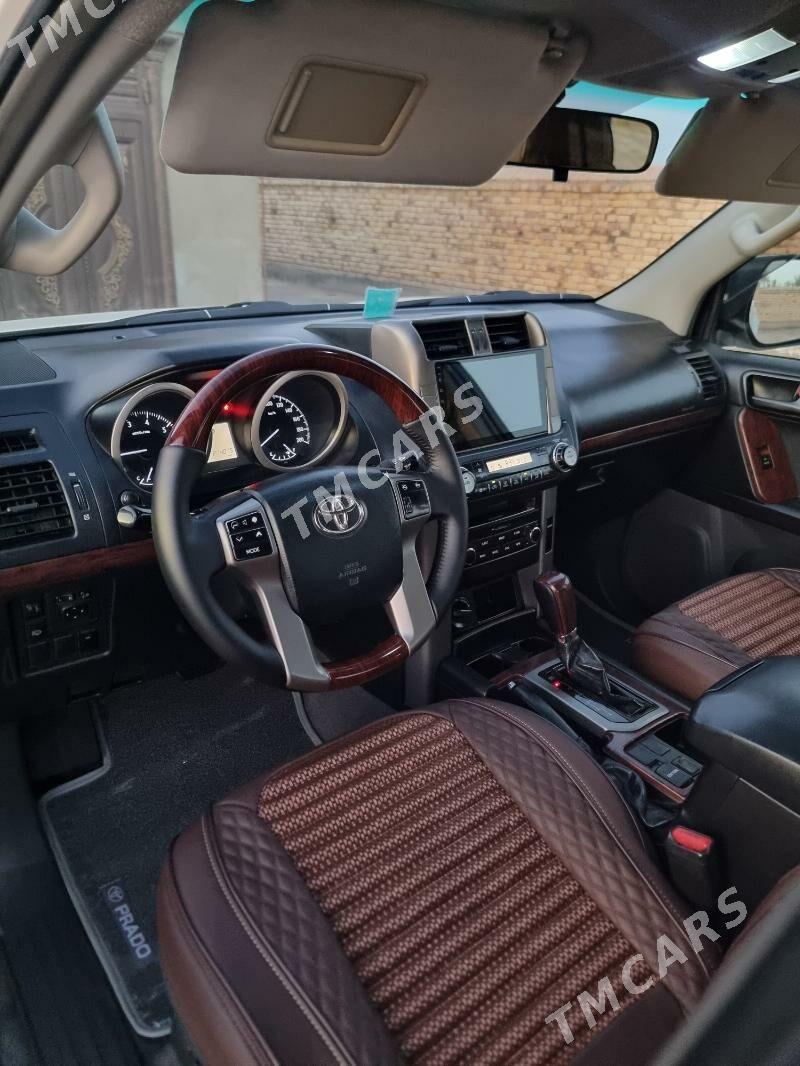 Toyota Land Cruiser Prado 2013 - 480 000 TMT - Губадаг - img 6