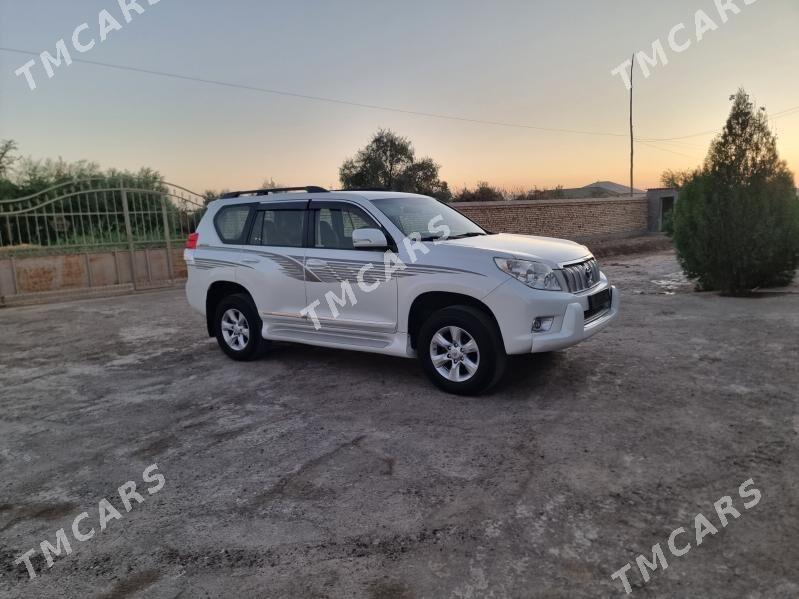 Toyota Land Cruiser Prado 2013 - 480 000 TMT - Губадаг - img 3
