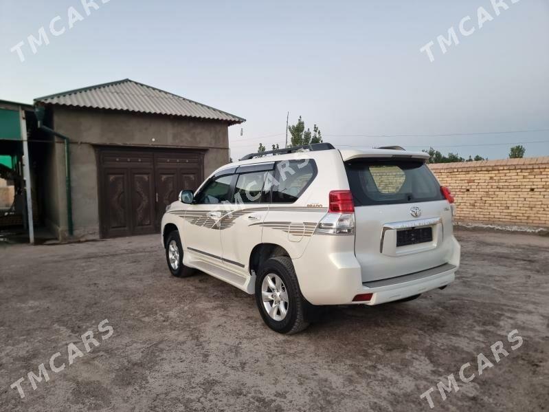 Toyota Land Cruiser Prado 2013 - 480 000 TMT - Губадаг - img 9
