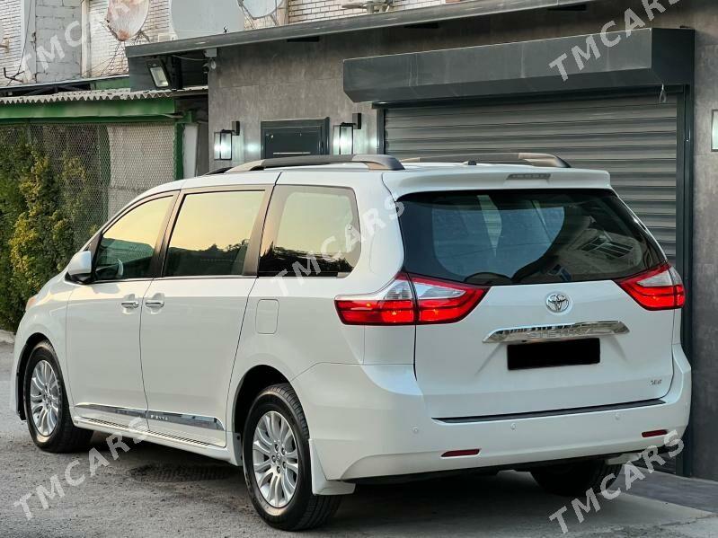 Toyota Sienna 2017 - 440 000 TMT - Туркменбаши - img 4