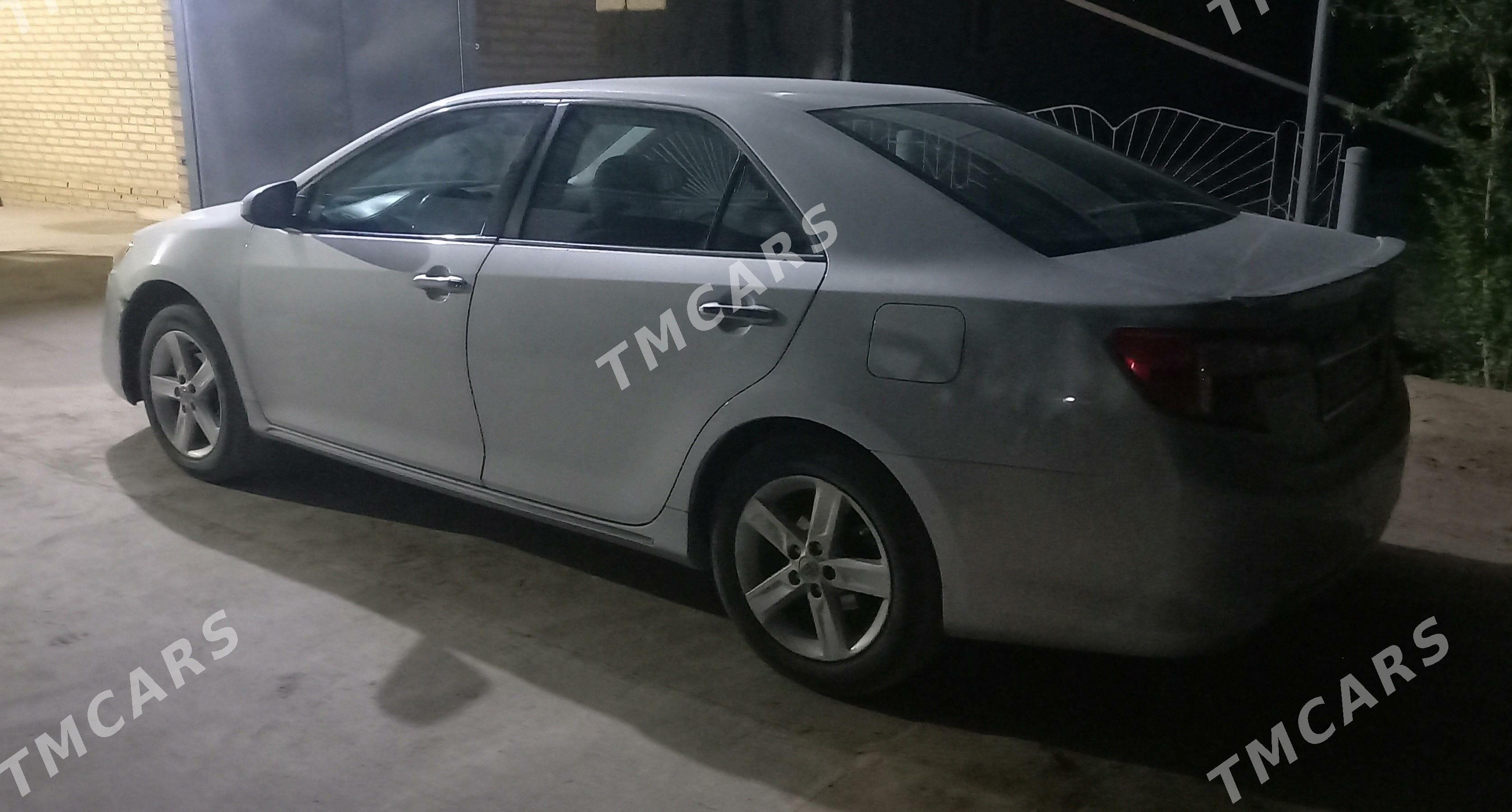 Toyota Camry 2012 - 175 000 TMT - Hojambaz - img 4