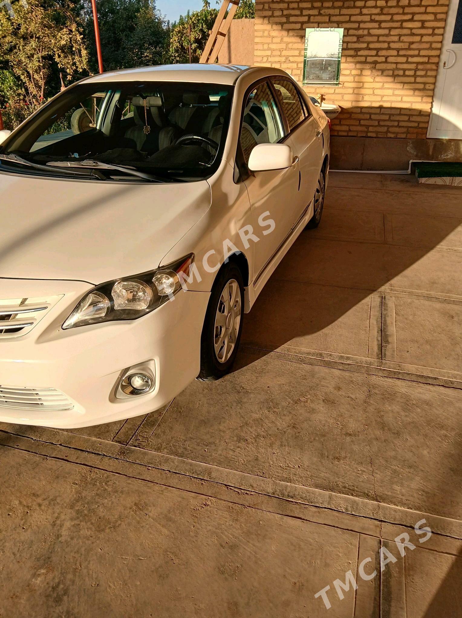 Toyota Corolla 2012 - 140 000 TMT - Фарап - img 5