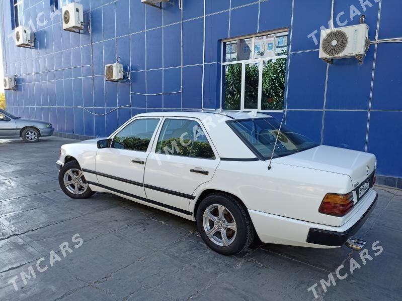 Mercedes-Benz 230E 1987 - 45 000 TMT - Wekilbazar - img 4