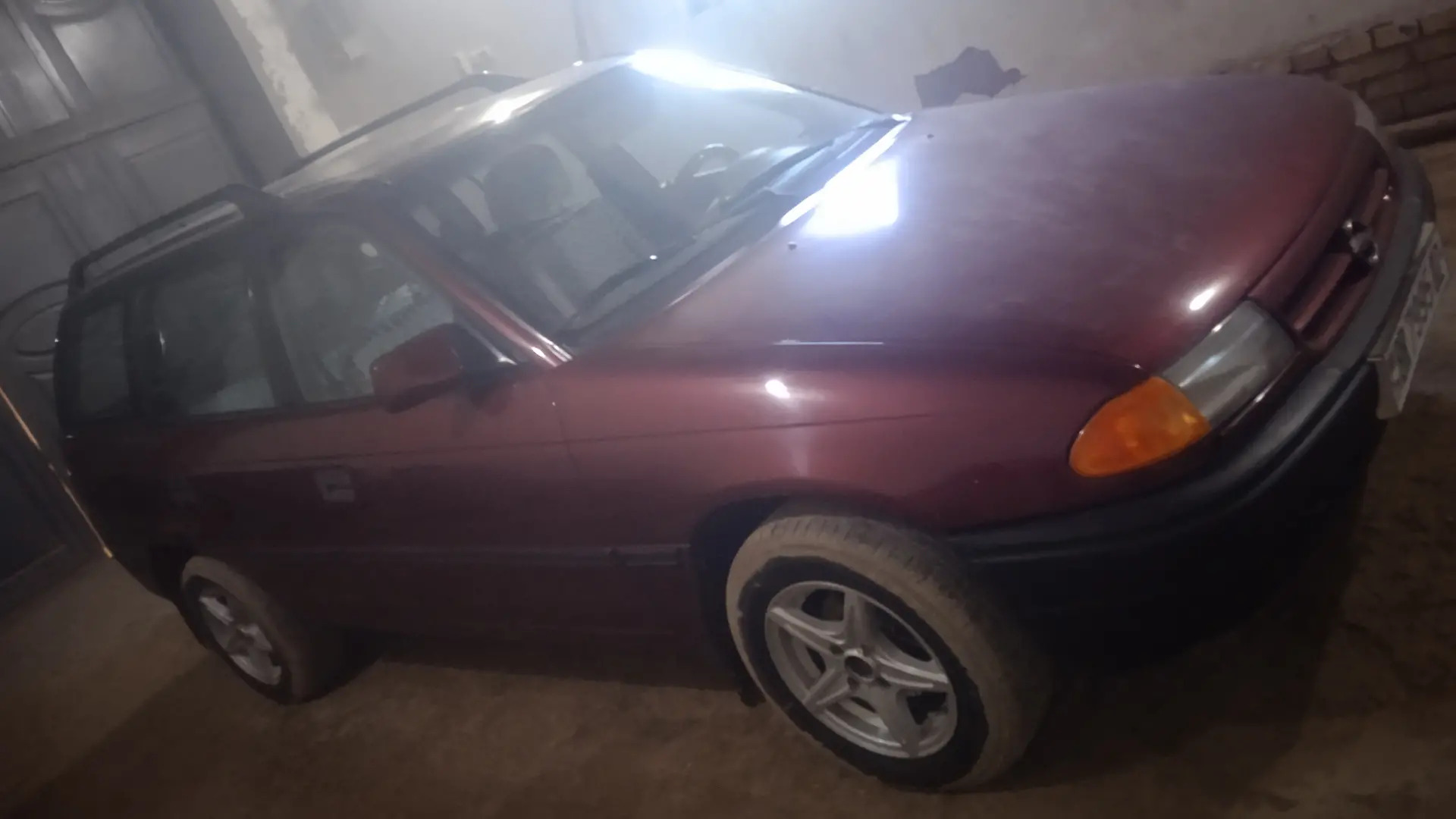 Opel Astra 1992 - 45 000 TMT - Гурбансолтан Едже - img 3