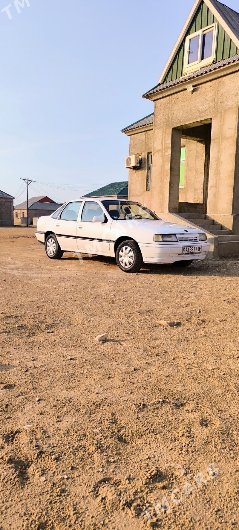 Opel Vectra 1990 - 33 000 TMT - Türkmenbaşy - img 4