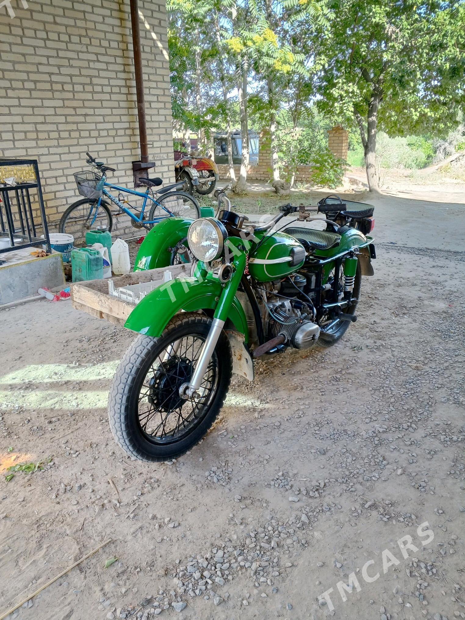 Ural 4320 1995 - 15 000 TMT - Garabekewül - img 2