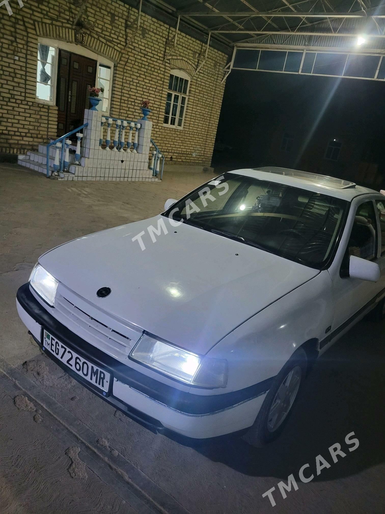 Opel Vectra 1990 - 30 000 TMT - Murgap - img 2