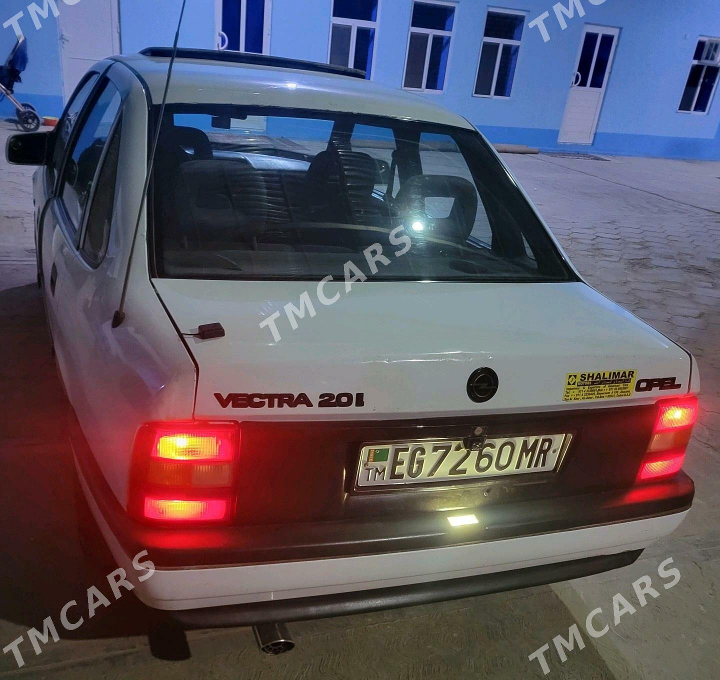 Opel Vectra 1990 - 30 000 TMT - Murgap - img 4