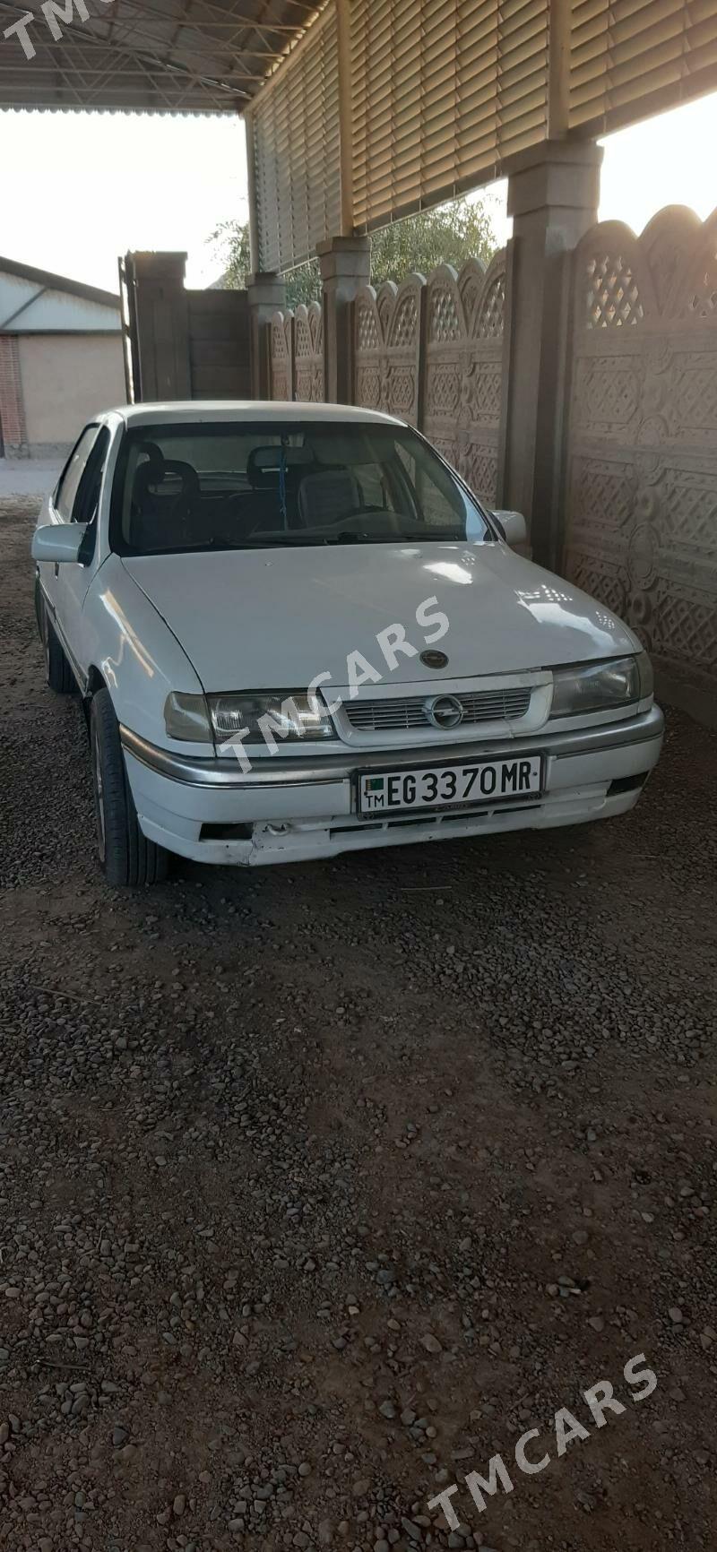 Opel Vectra 1992 - 30 000 TMT - Mary - img 2
