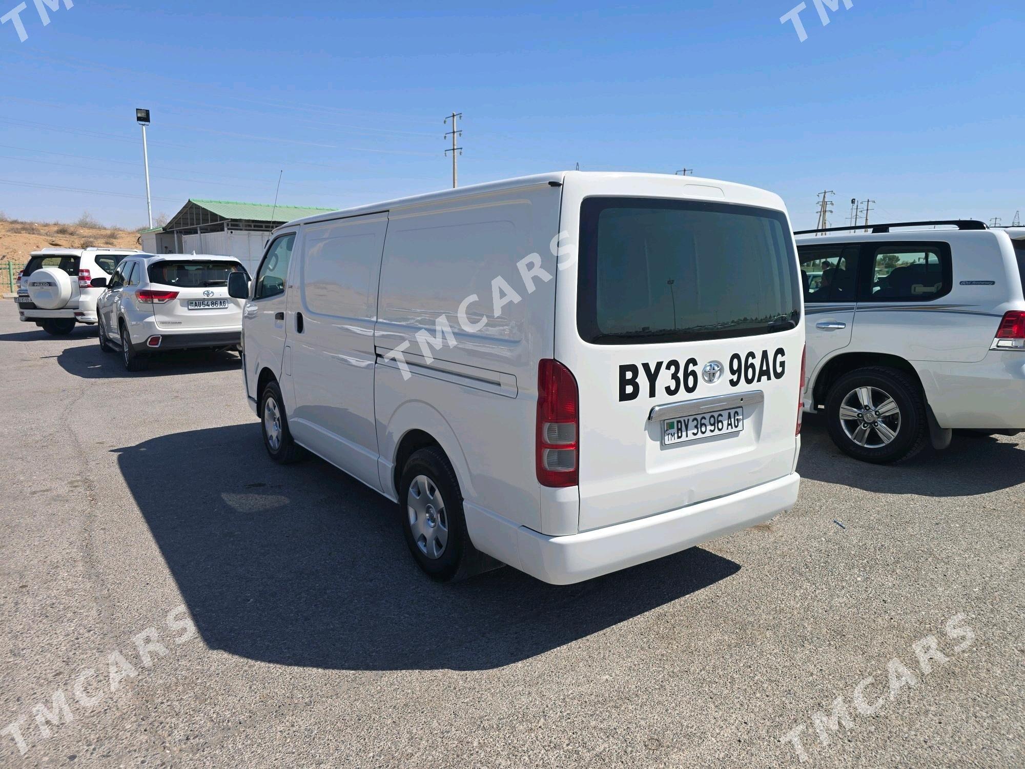 Toyota Hiace 2010 - 300 000 TMT - Туркменабат - img 3