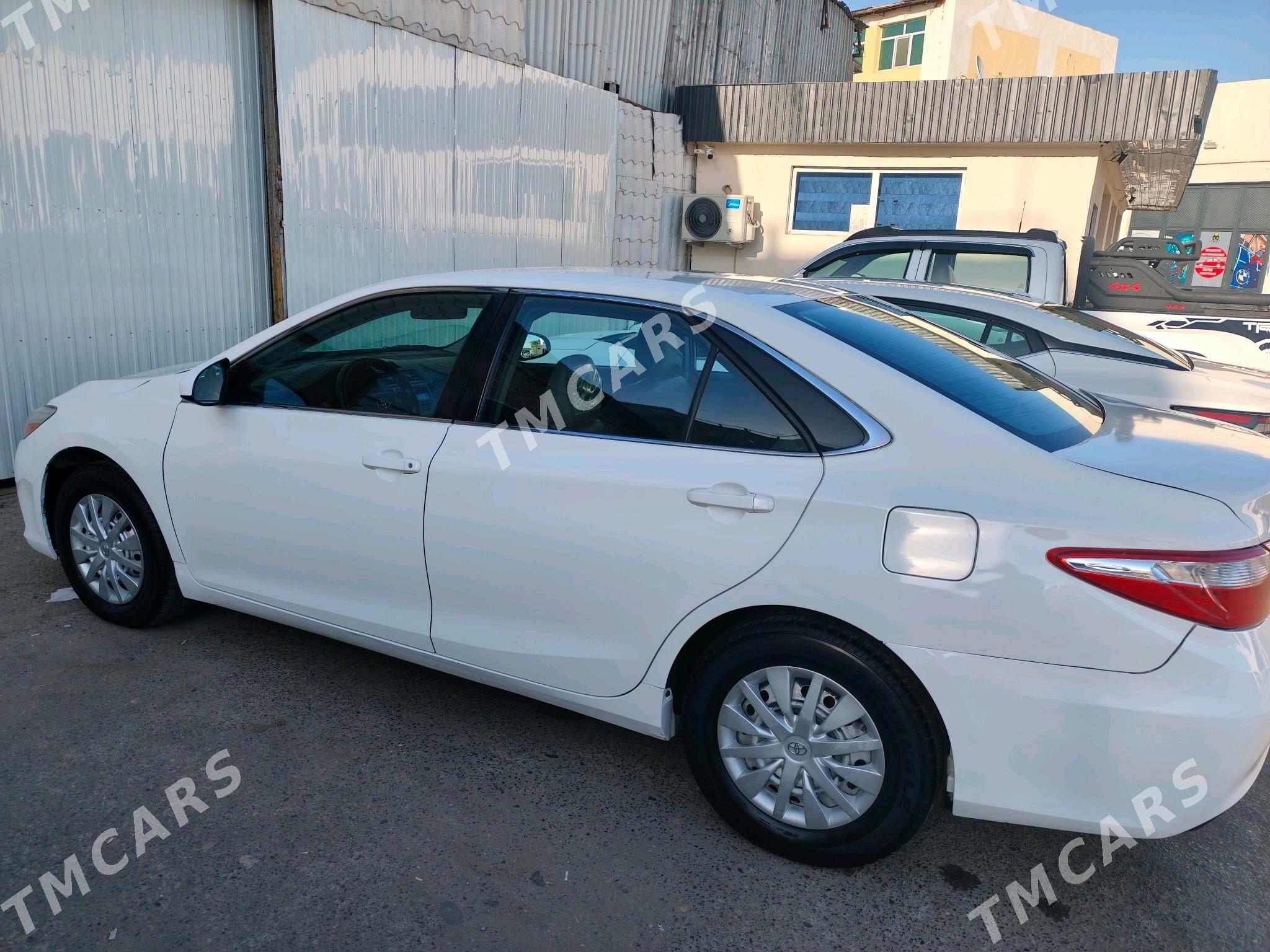 Toyota Camry 2017 - 230 000 TMT - Türkmenabat - img 4