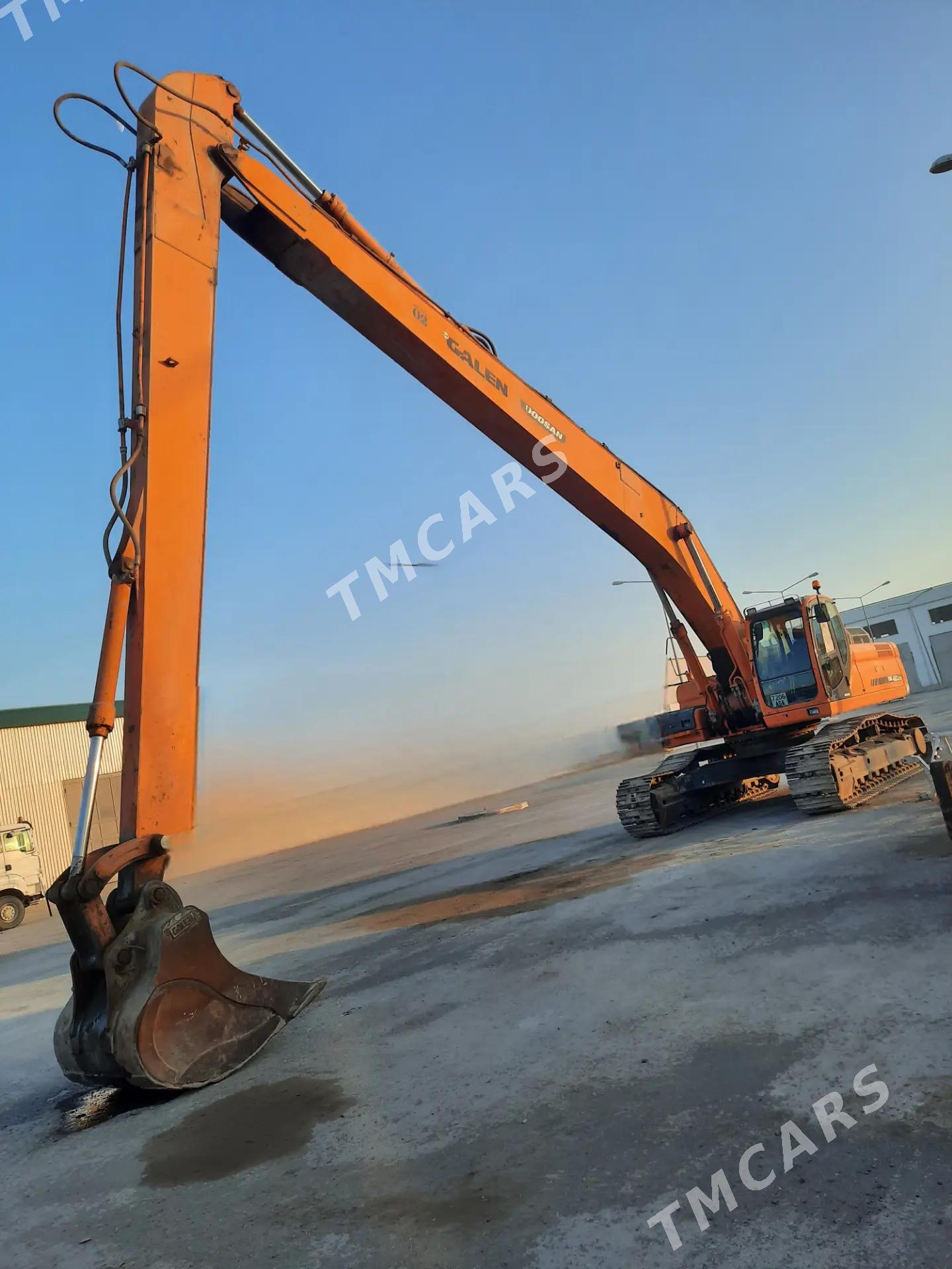 Caterpillar Excavator 2015 - 2 400 000 TMT - Ашхабад - img 4