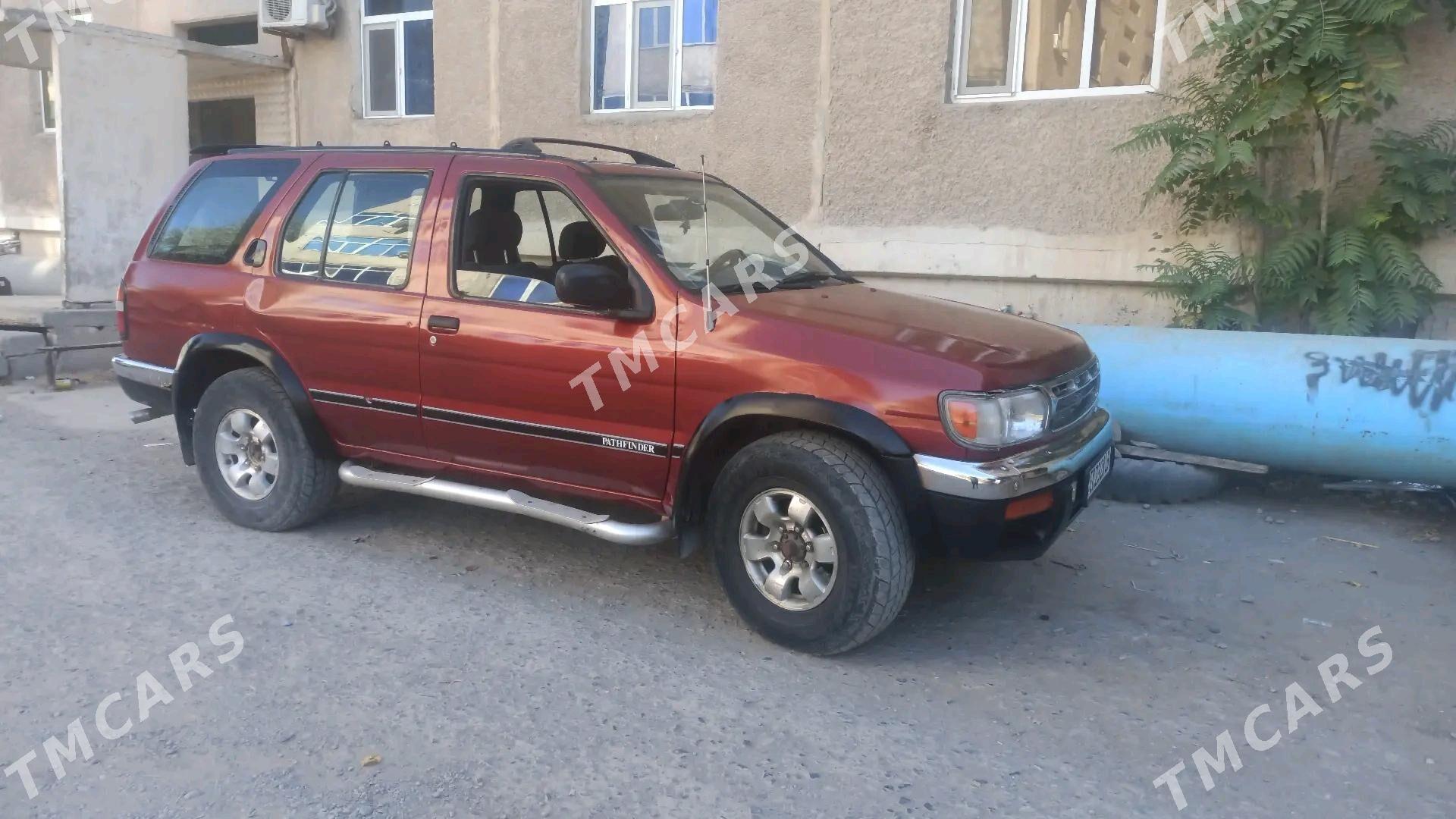 Nissan Pathfinder 1999 - 60 000 TMT - Magdanly - img 3