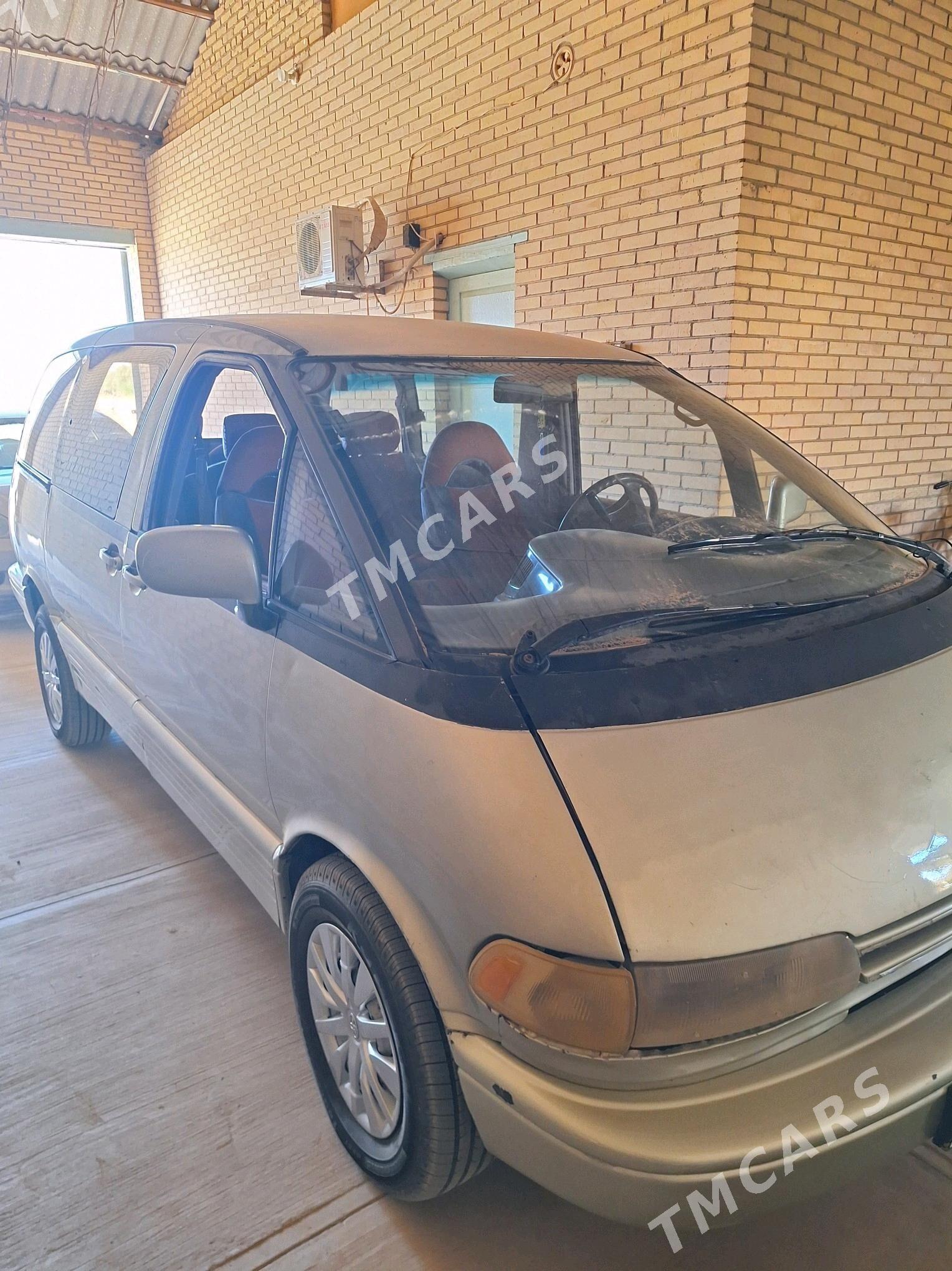 Toyota Previa 1993 - 62 000 TMT - Halaç - img 2