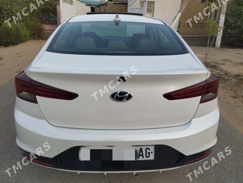 Hyundai Elantra 2019 - 200 000 TMT - Ашхабад - img 3
