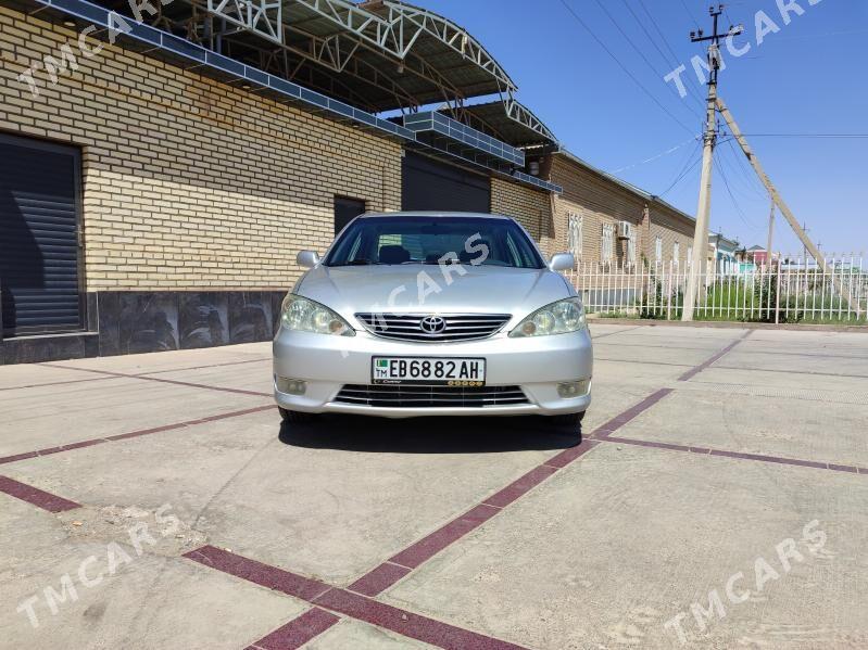 Toyota Camry 2005 - 230 000 TMT - Серахс - img 2