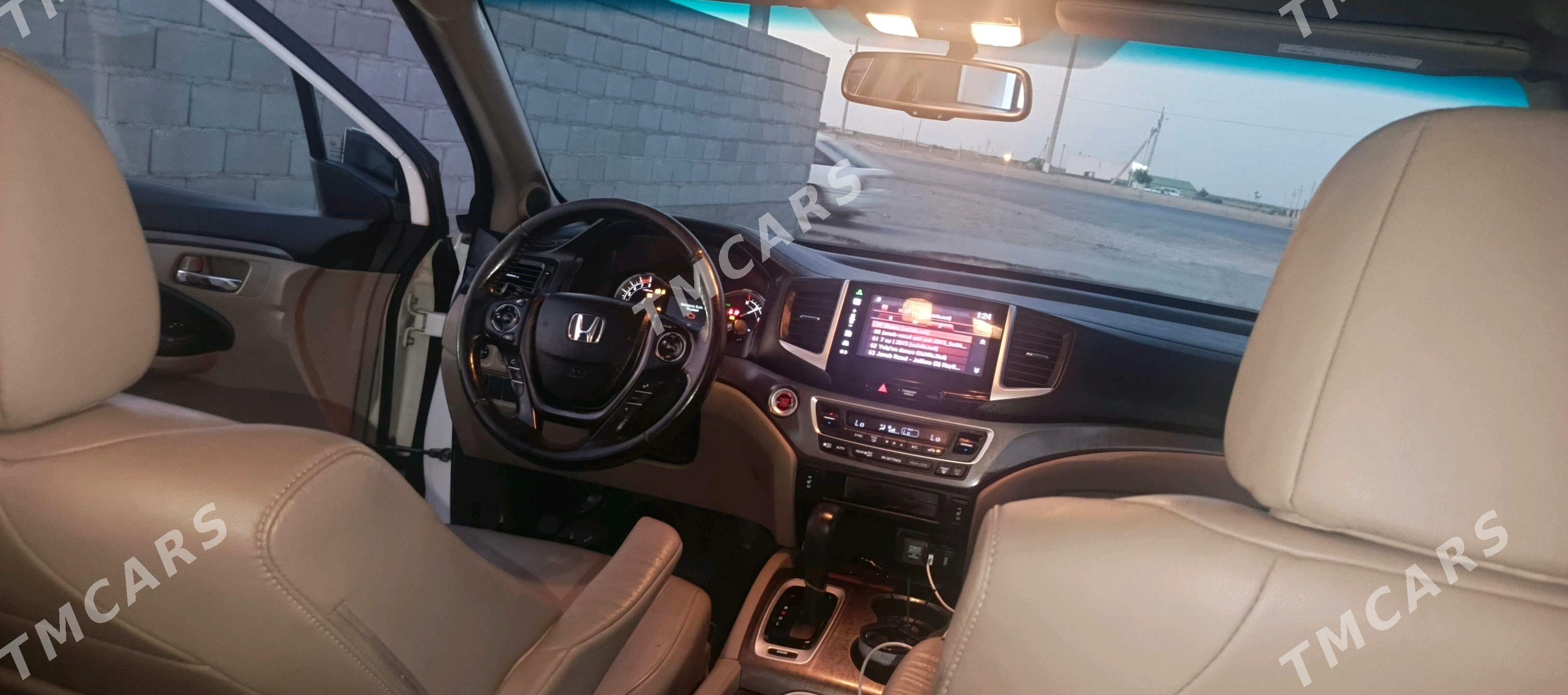 Honda Pilot 2018 - 300 000 TMT - Ашхабад - img 3