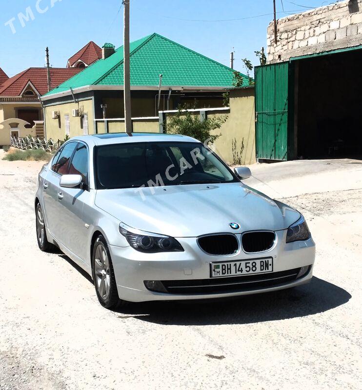 BMW E60 2004 - 200 000 TMT - Балканабат - img 6