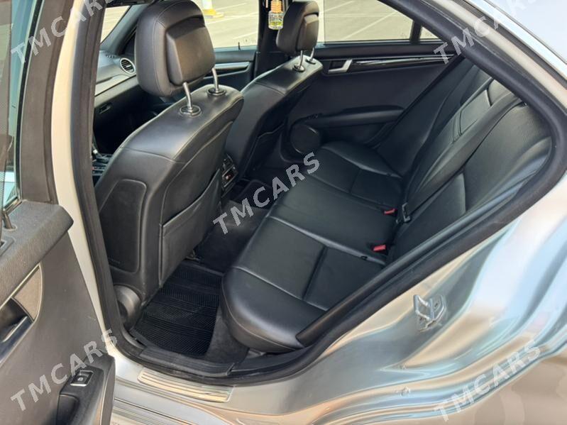 Mercedes-Benz C350 2012 - 220 000 TMT - Балканабат - img 5