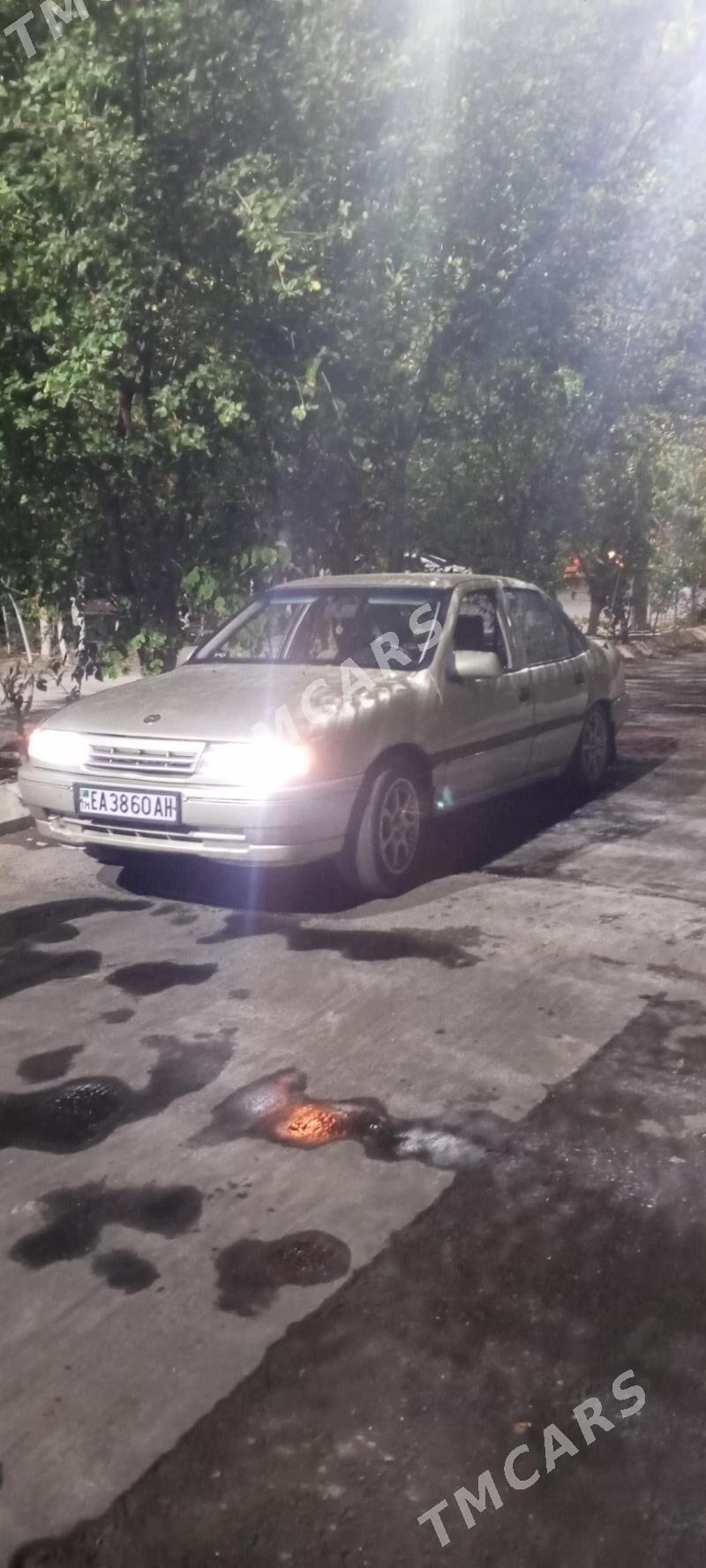 Opel Vectra 1990 - 45 000 TMT - Ашхабад - img 4
