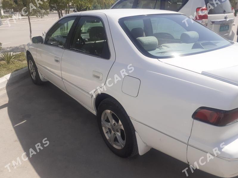 Toyota Camry 1999 - 118 000 TMT - Туркменбаши - img 3