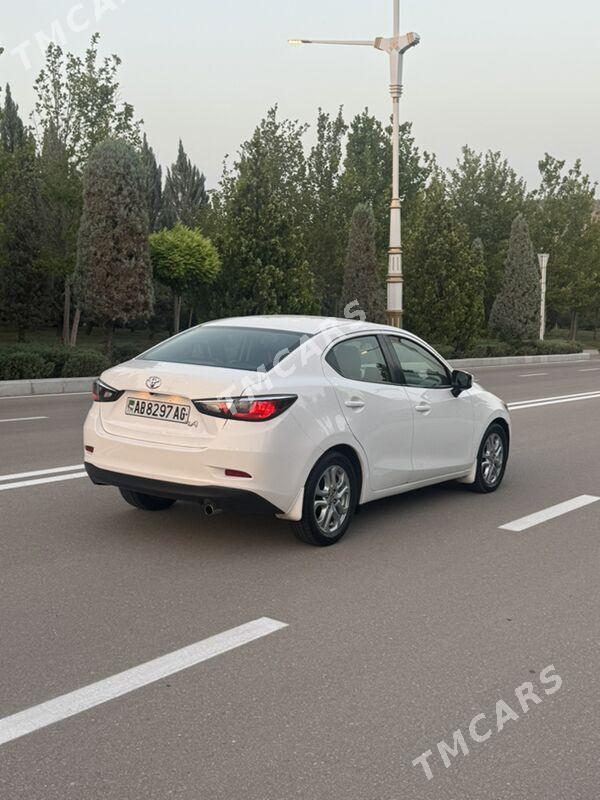 Toyota Yaris 2017 - 159 999 TMT - Ашхабад - img 4