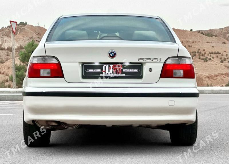BMW E39 1997 - 110 000 TMT - Aşgabat - img 4