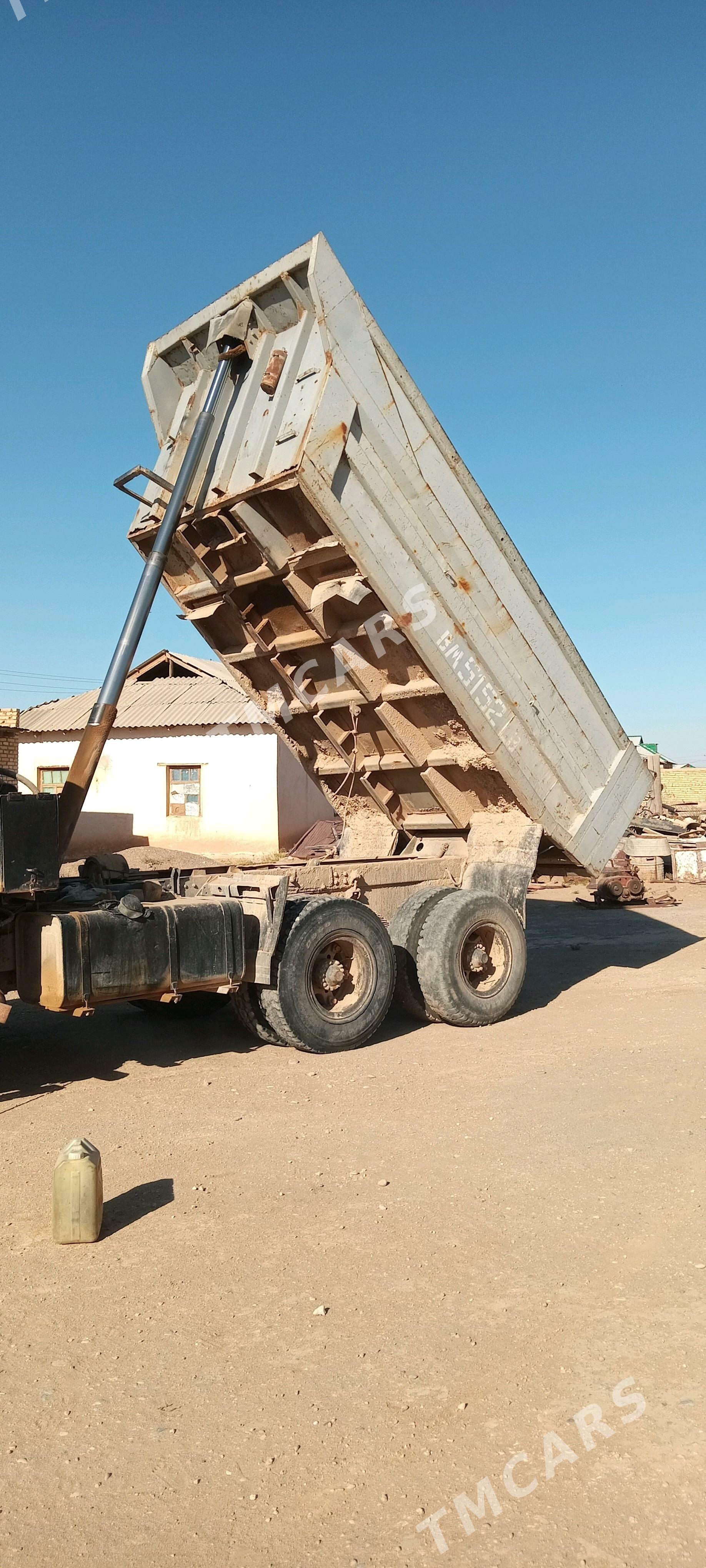 Kamaz 6520 1990 - 90 000 TMT - Ходжамбаз - img 3