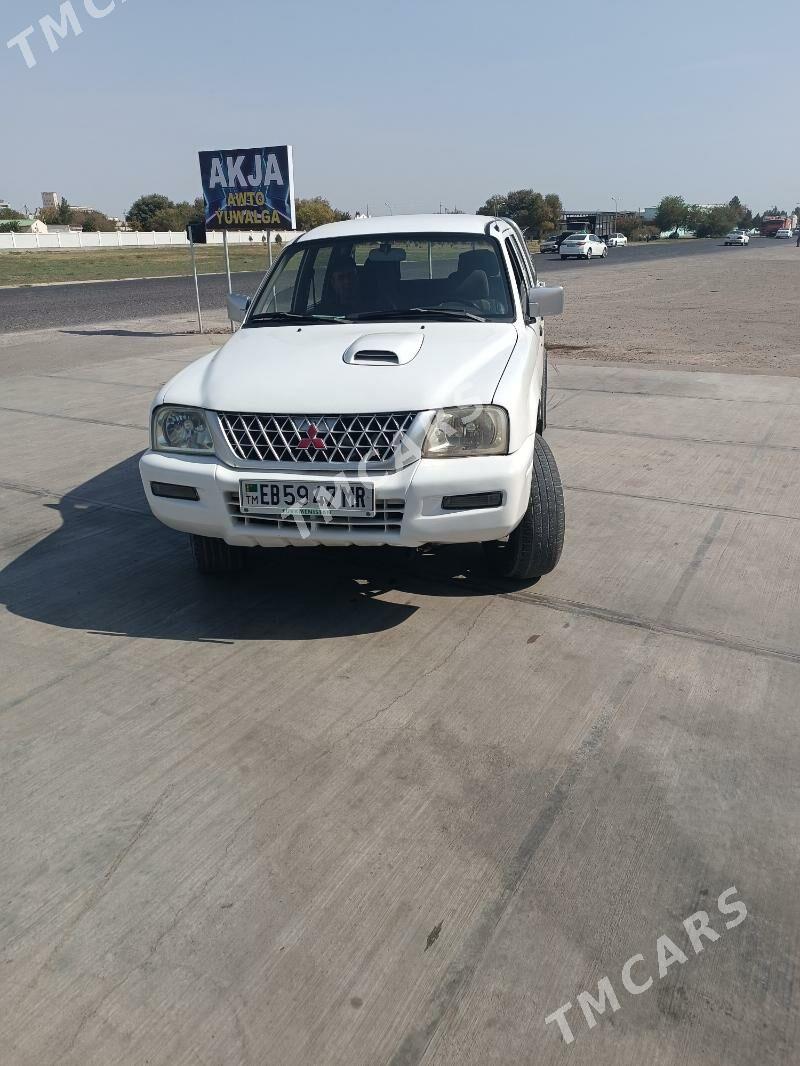 Mitsubishi L200 2004 - 80 000 TMT - Sakarçäge - img 1