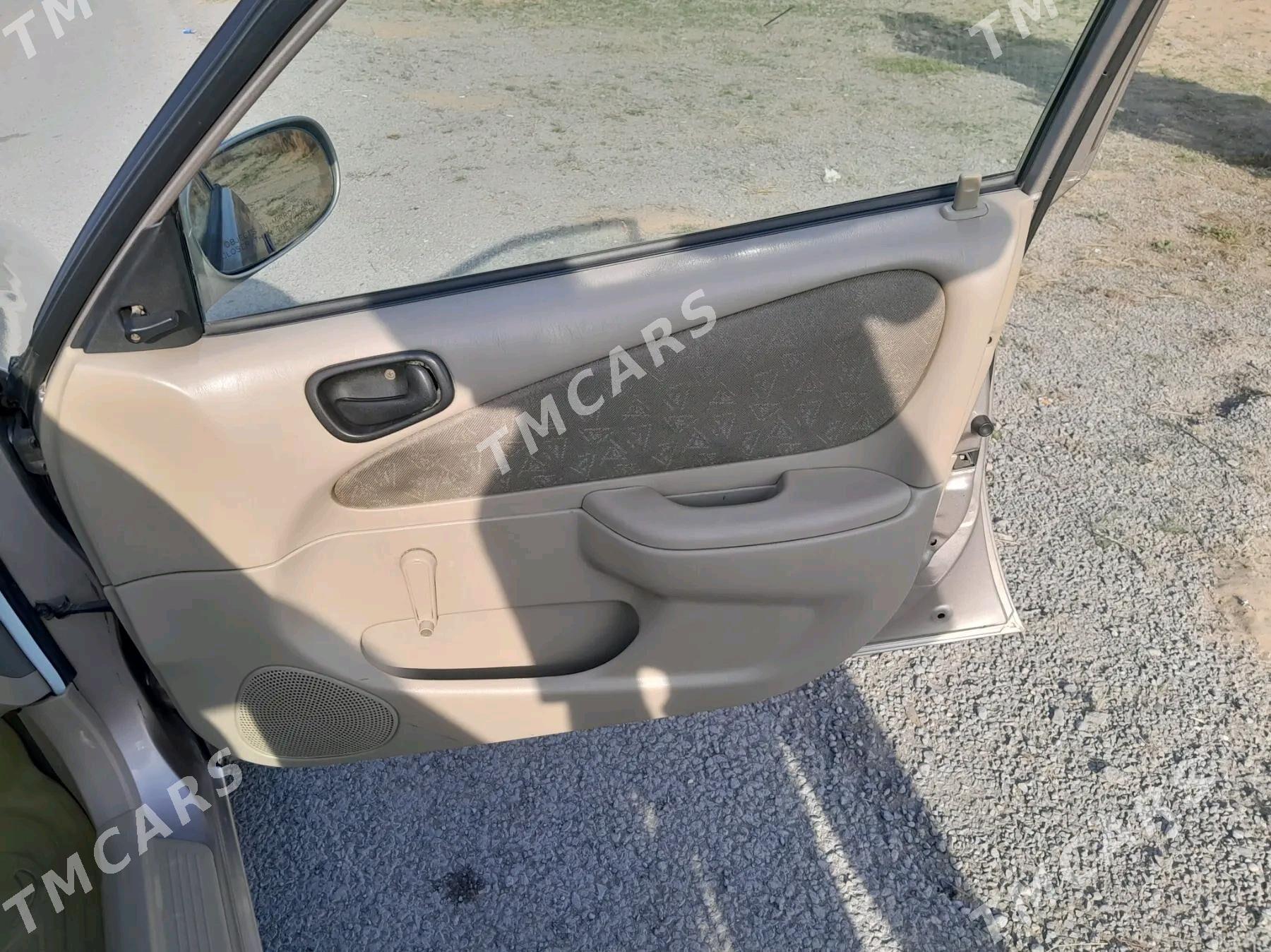 Toyota Corolla 2000 - 72 000 TMT - Теджен - img 7