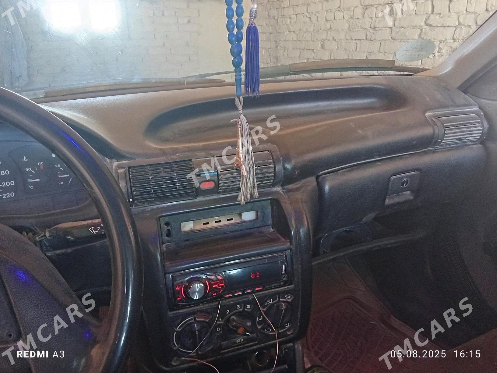 Opel Astra 1992 - 26 000 TMT - Акдепе - img 3