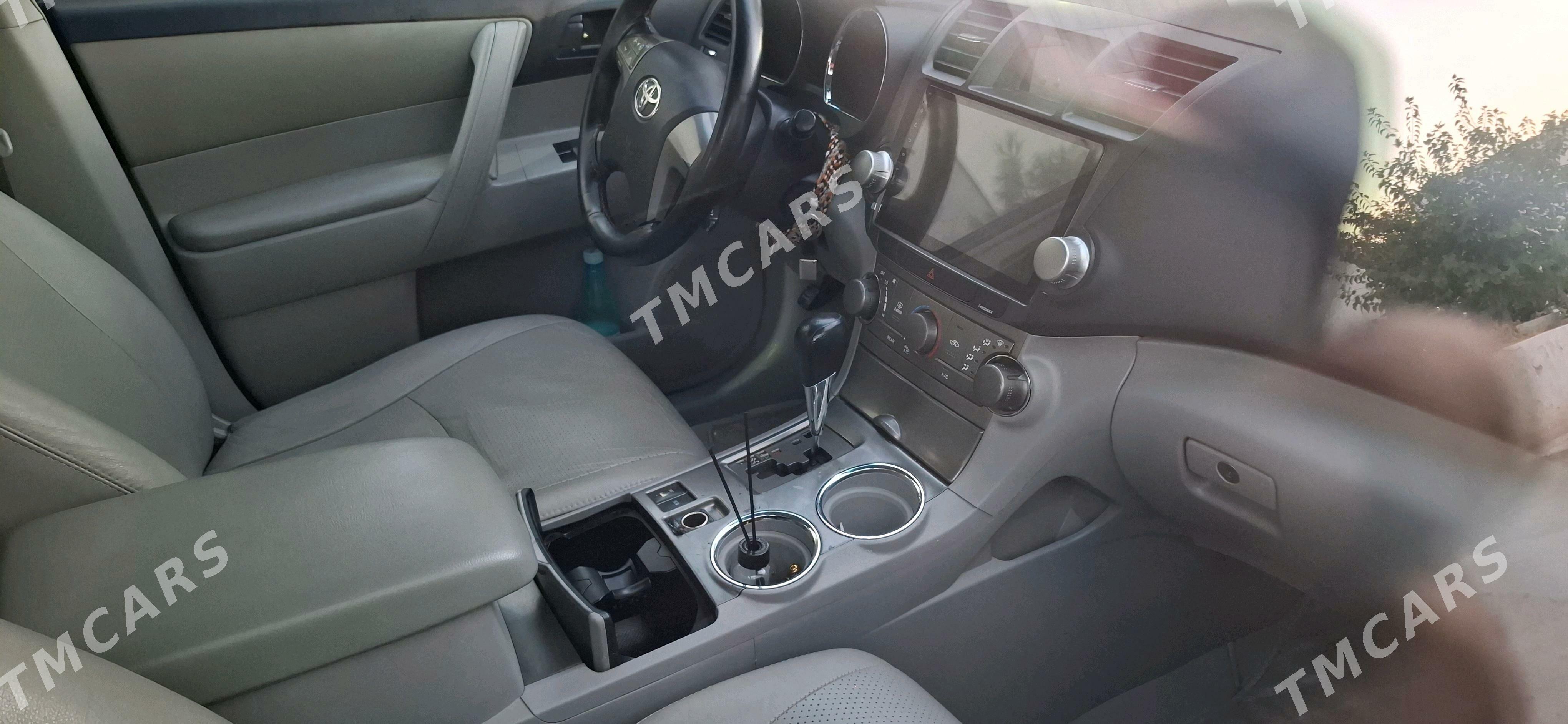 Toyota Highlander 2009 - 325 000 TMT - Туркменабат - img 3