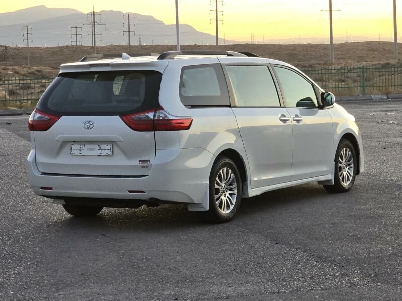 Toyota Sienna 2019 - 537 000 TMT - Aşgabat - img 7