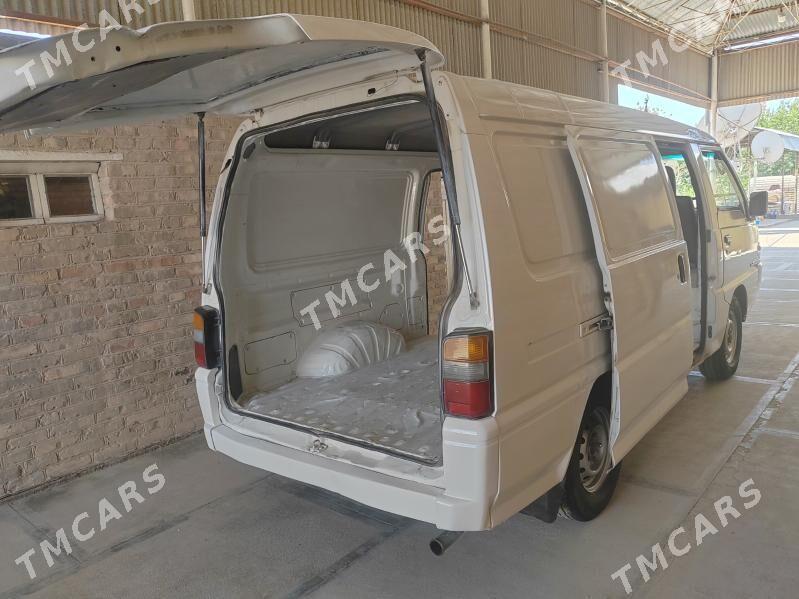 Toyota Hiace 2008 - 76 000 TMT - Murgap - img 4