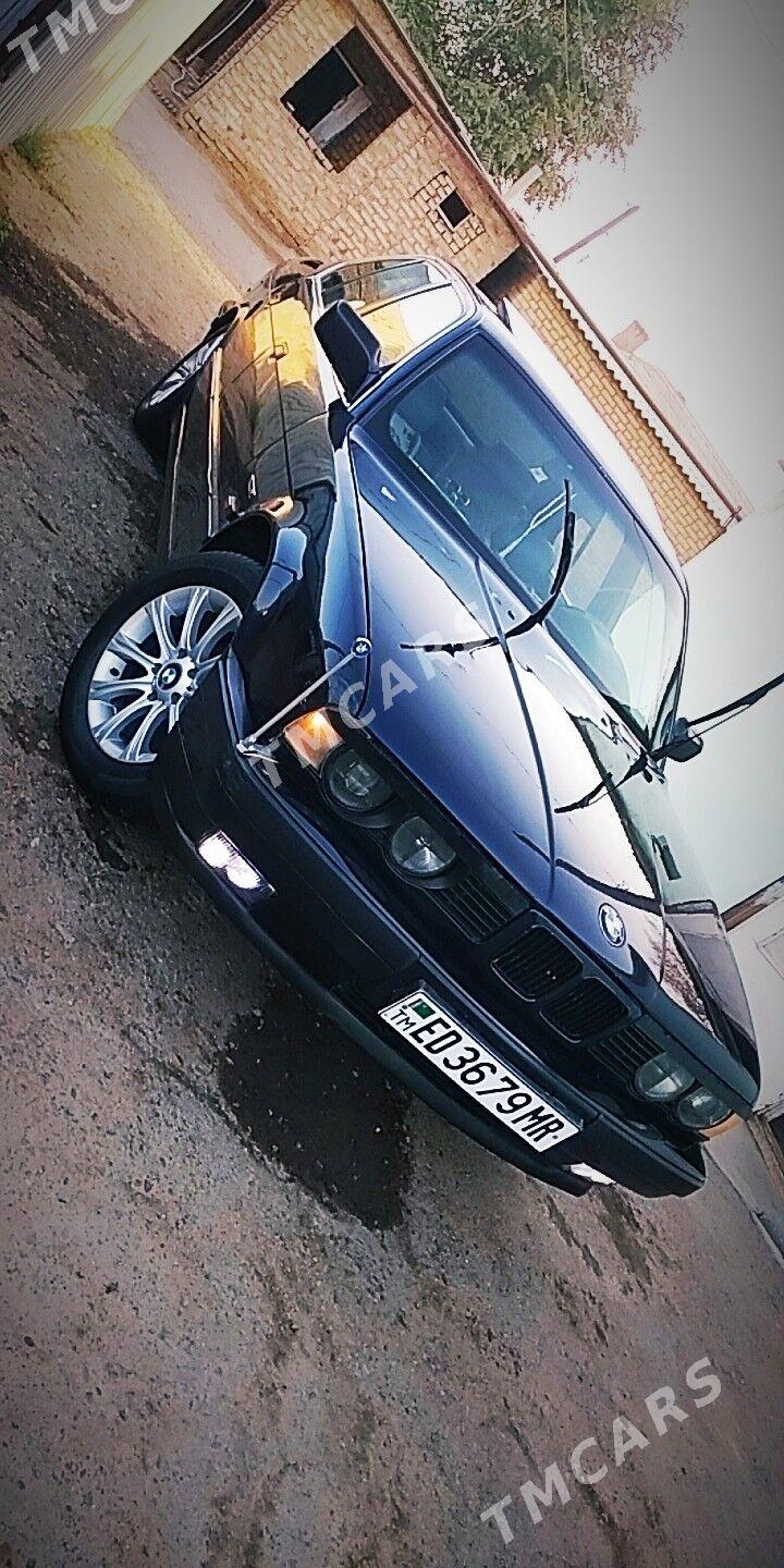 BMW 520 1990 - 55 000 TMT - Мургап - img 6