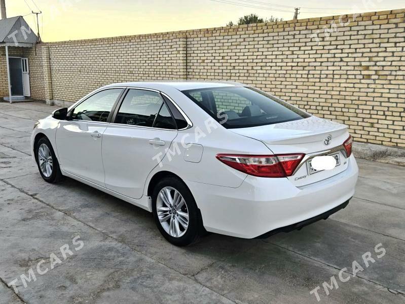 Toyota Camry 2017 - 265 000 TMT - Baýramaly - img 6