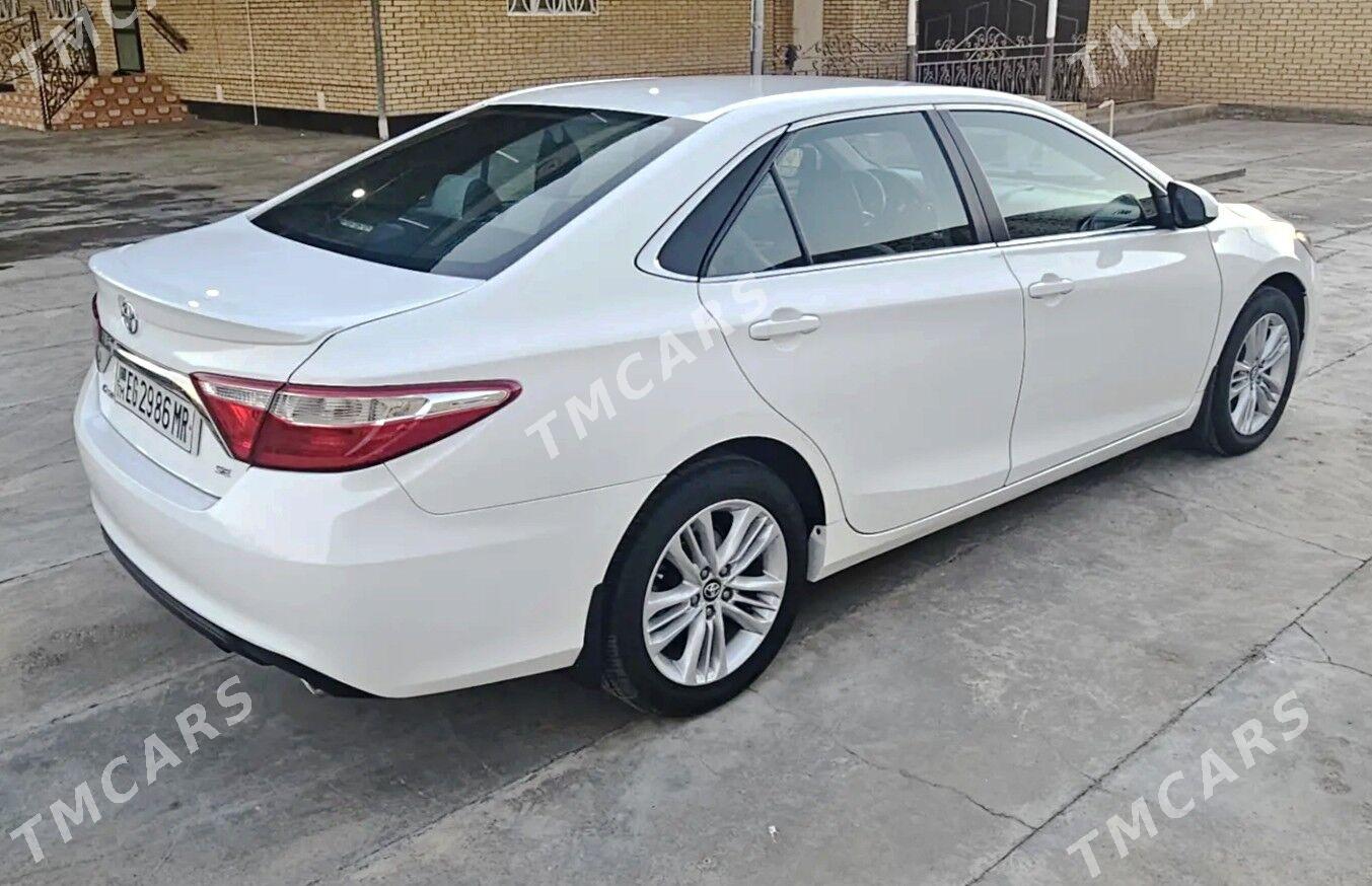 Toyota Camry 2017 - 265 000 TMT - Baýramaly - img 2