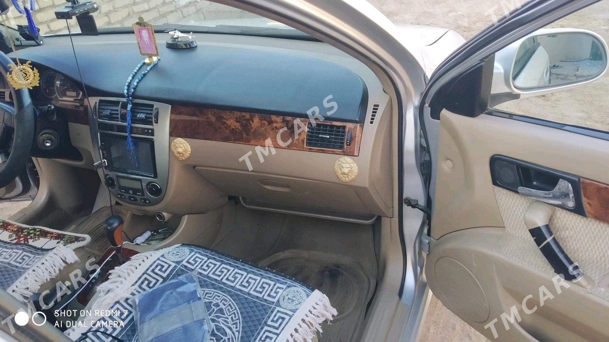 Daewoo Lacetti 2004 - 70 000 TMT - Дашогуз - img 4