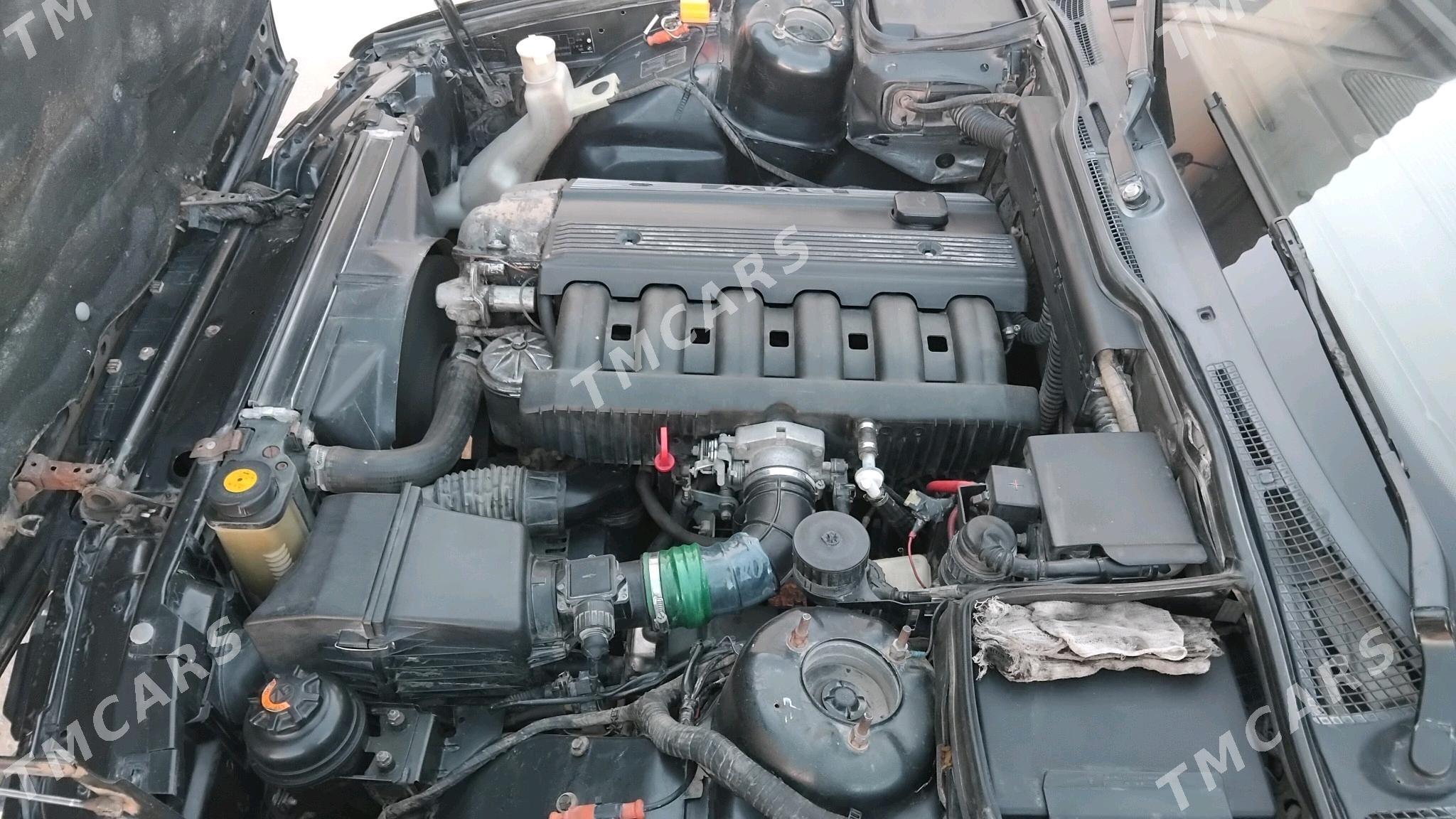 BMW 520 1993 - 48 000 TMT - Şatlyk - img 8