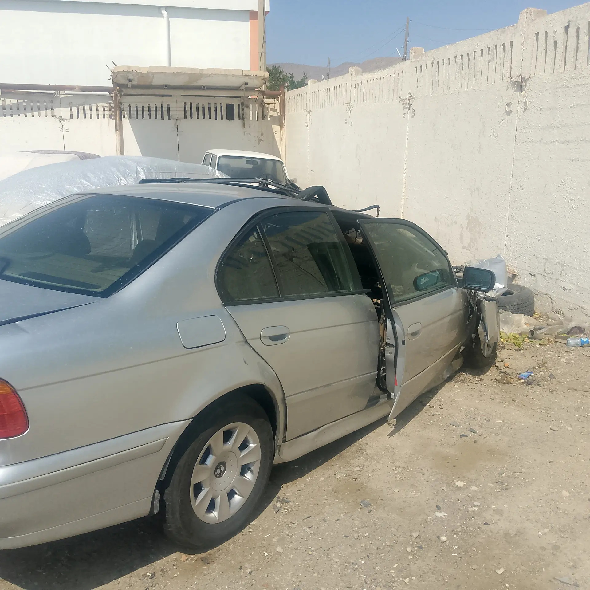 BMW 528 2002 26 000 TMT - Балканабат - img 2
