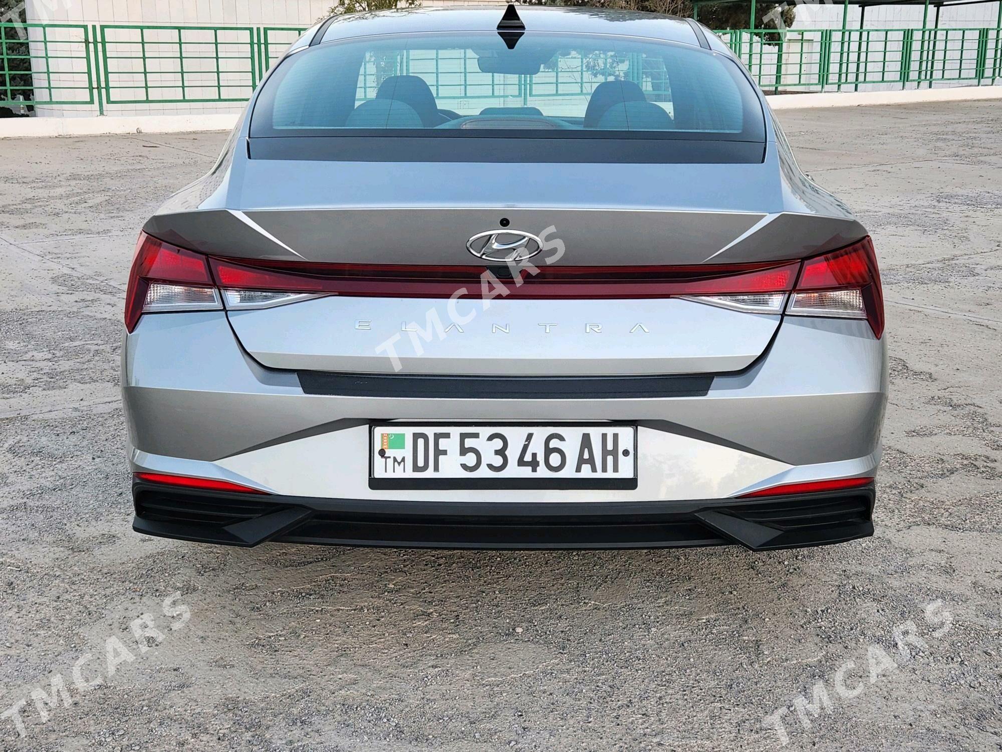 Hyundai Elantra 2021 - 215 000 TMT - ул. Подвойского (Битарап Туркменистан шаёлы) - img 8
