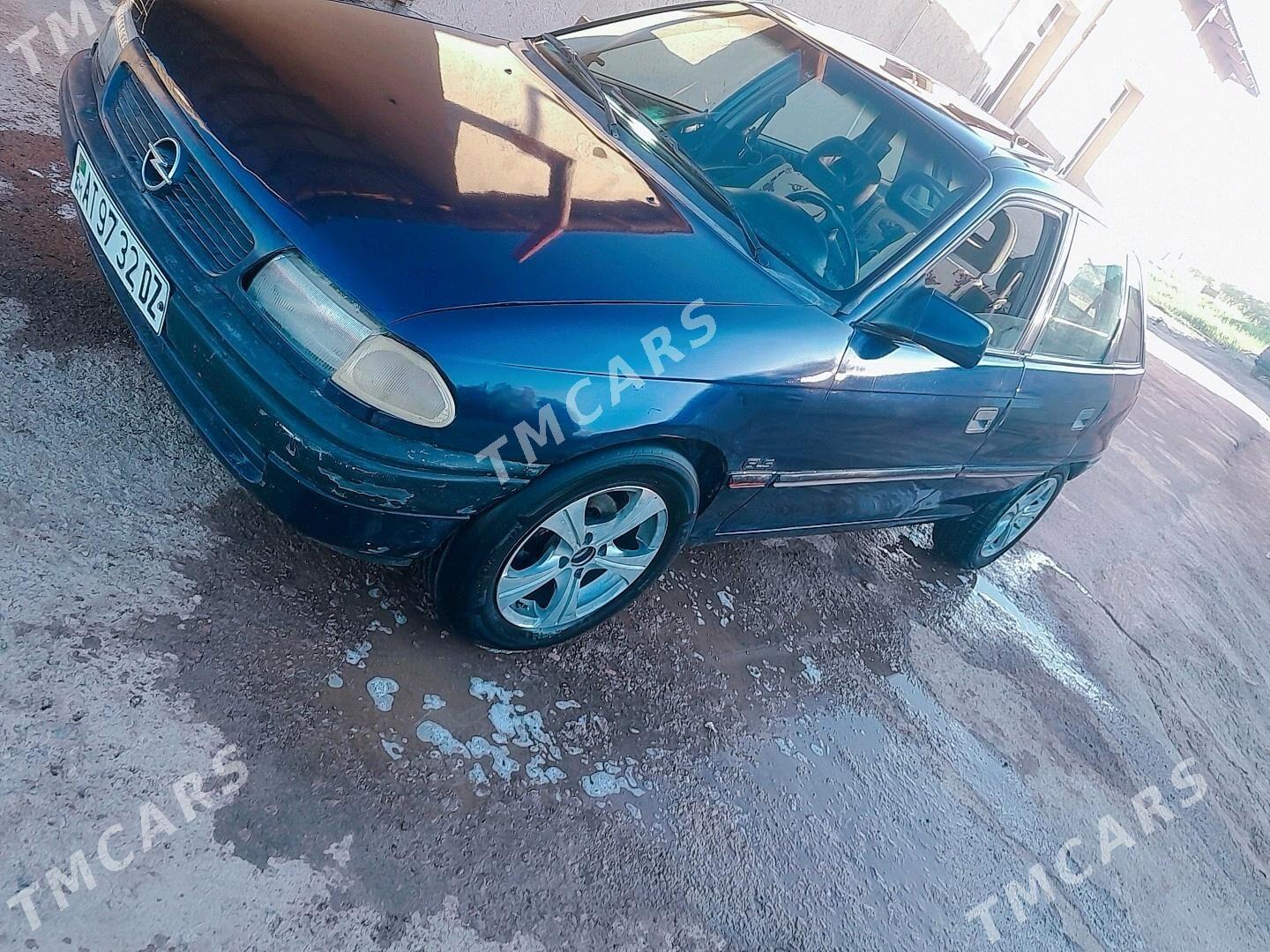 Opel Astra 1994 - 40 000 TMT - Губадаг - img 3