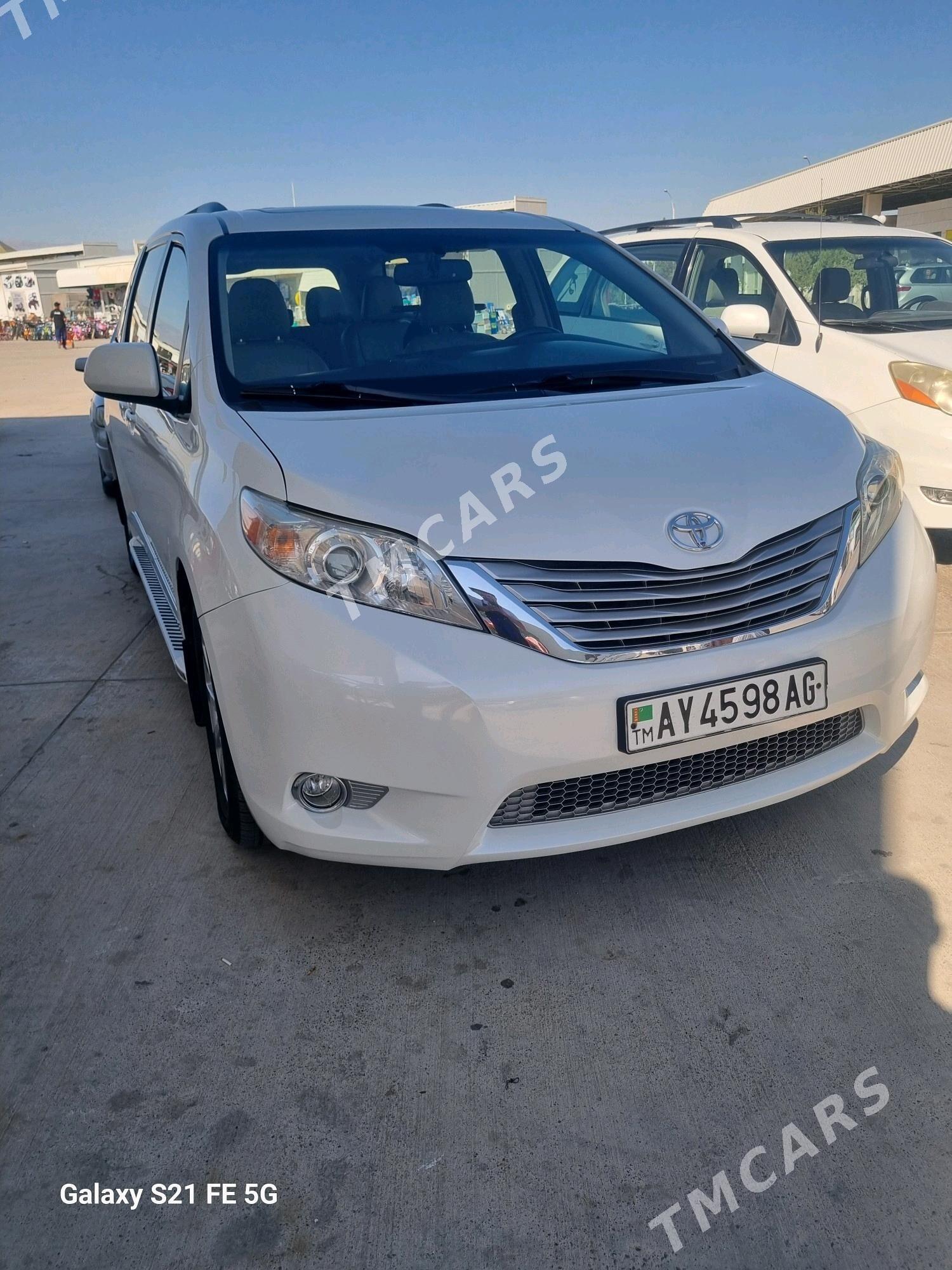 Toyota Sienna 2016 - 385 000 TMT - 10 mkr - img 4