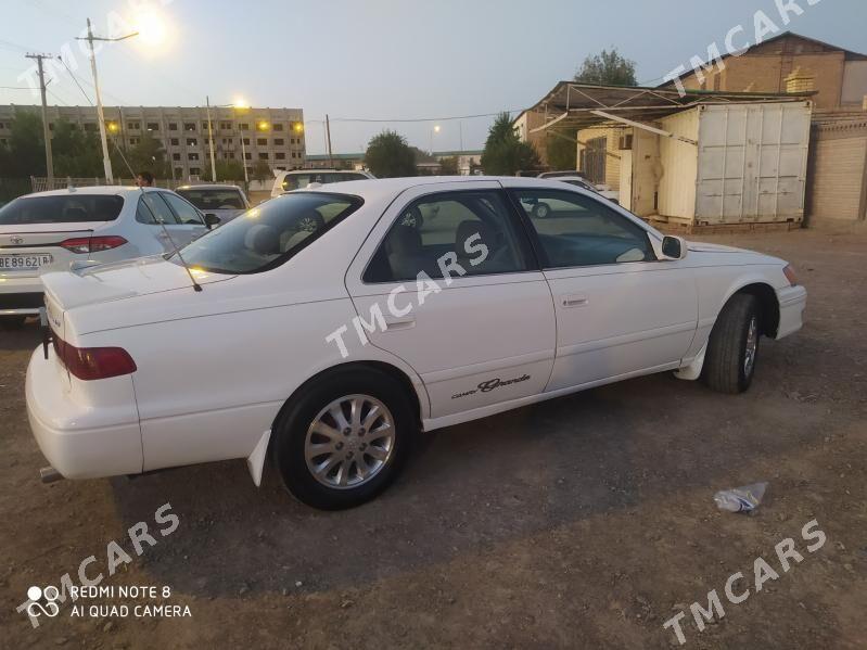 Toyota Camry 2000 - 120 000 TMT - Туркменабат - img 2