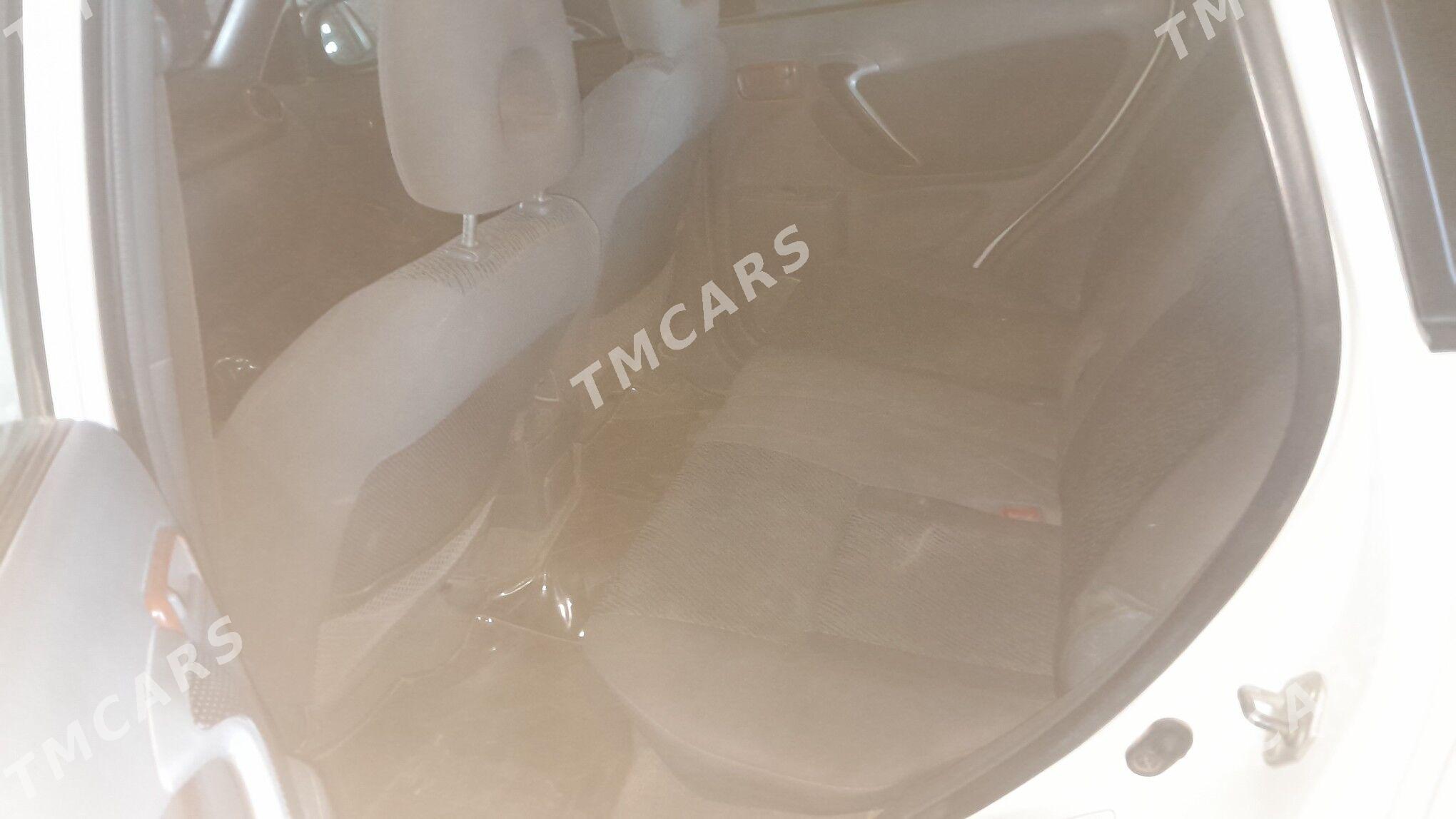 Toyota RAV4 2003 - 110 000 TMT - Халач - img 2