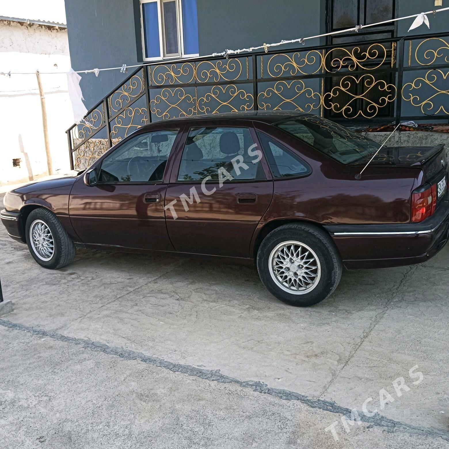 Opel Vectra 1993 - 35 000 TMT - Köýtendag - img 3