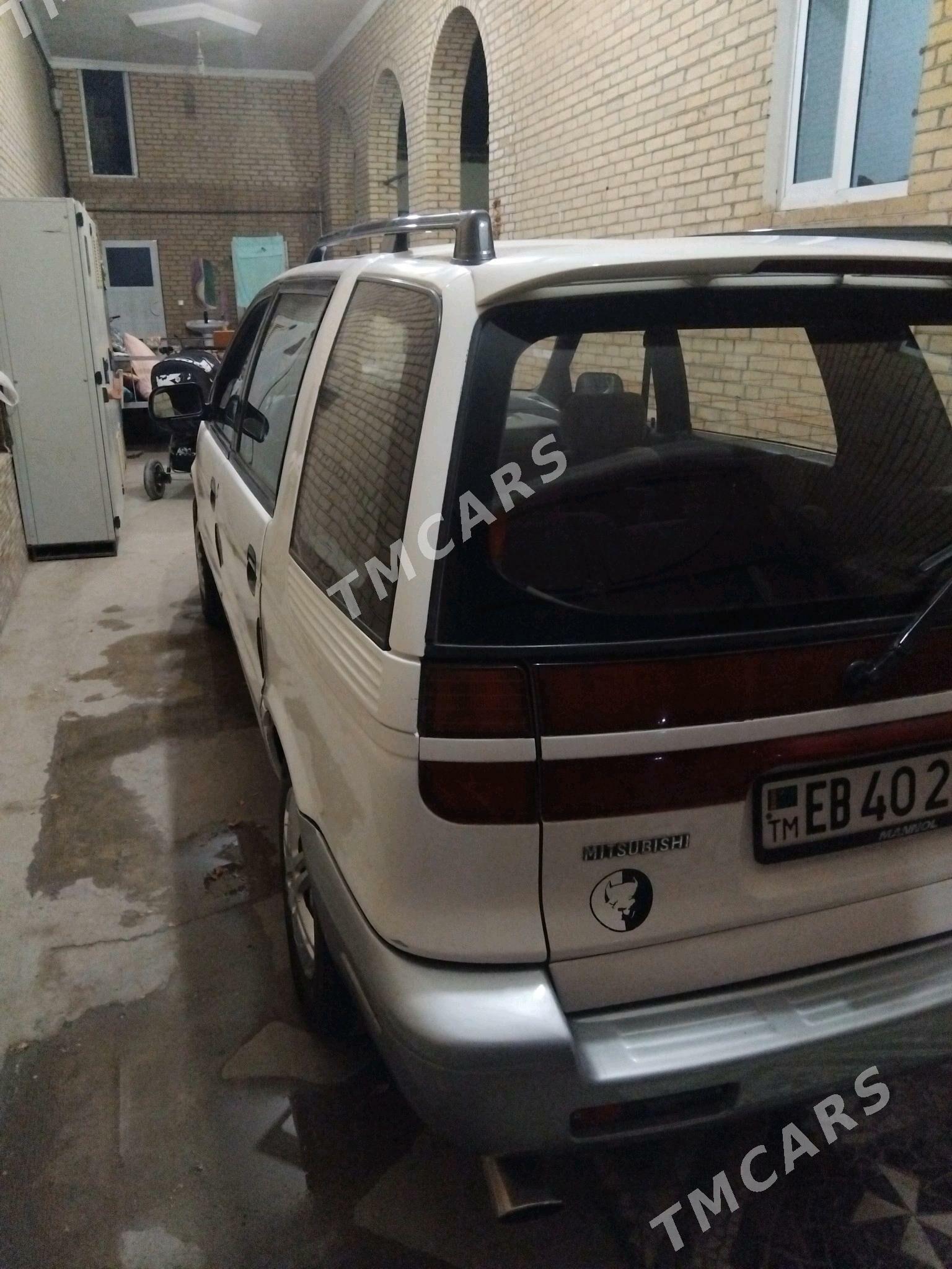 Mitsubishi Chariot 1994 - 30 000 TMT - Туркменабат - img 4