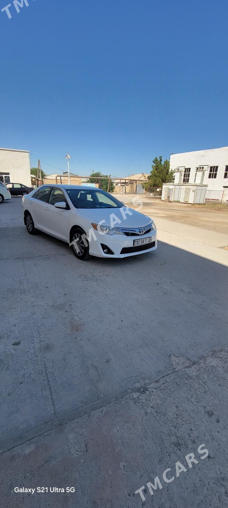 Toyota Camry 2012 - 185 000 TMT - Сакар - img 10