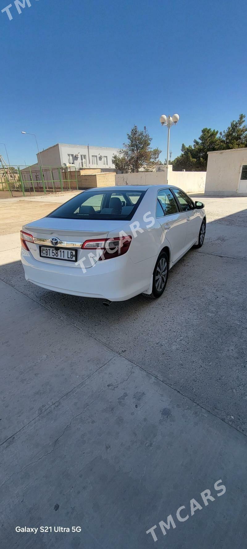 Toyota Camry 2012 - 185 000 TMT - Сакар - img 8