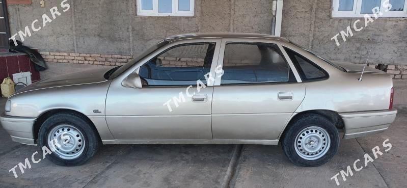Opel Vectra 1989 - 27 000 TMT - Tejen - img 6